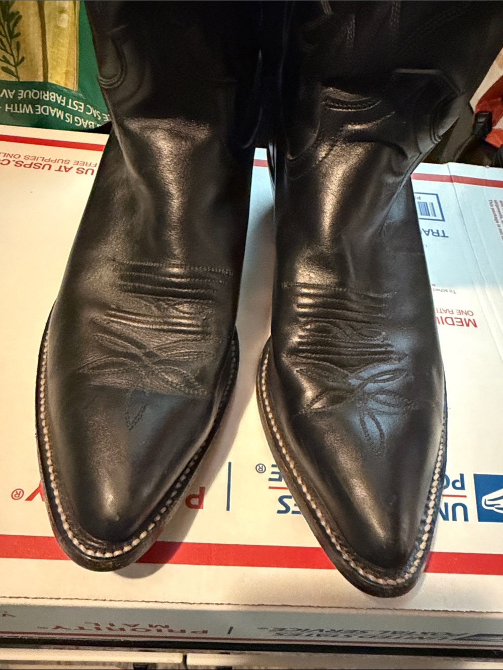 8.5 Justin Boots Black Women's cowboy Boots - Picture 9 of 10